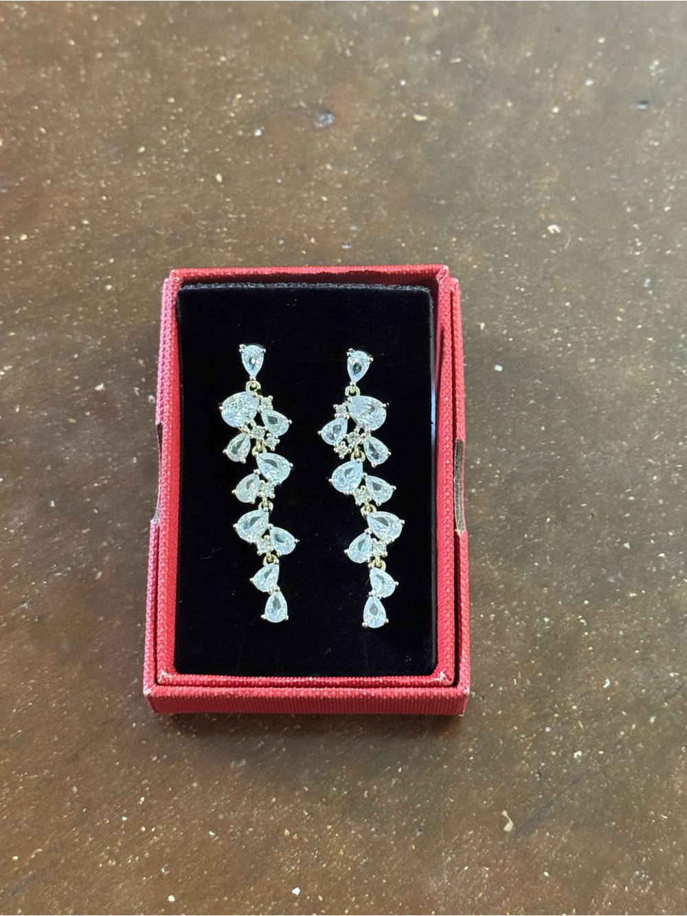 Dainty Crystal Drop Dangle Earrings - Clear